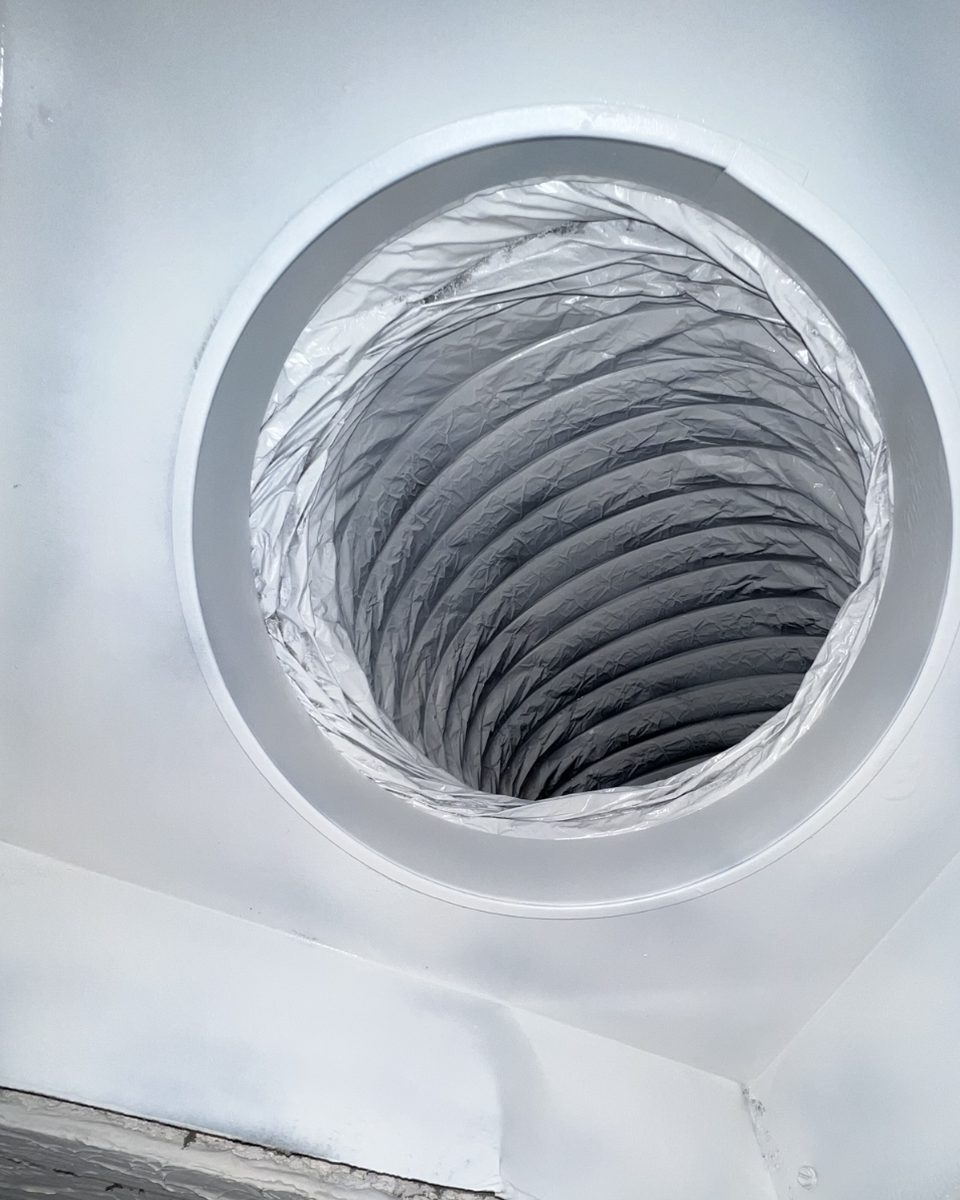 The same duct opening after cleaning